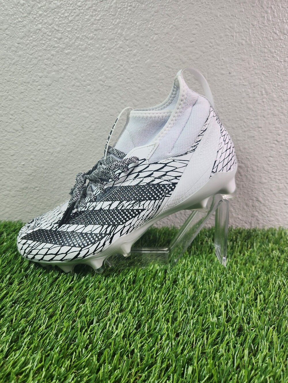 Mens Adidas Adizero Impact Exotic Speed Wht/Blk Football Cleats IH0887